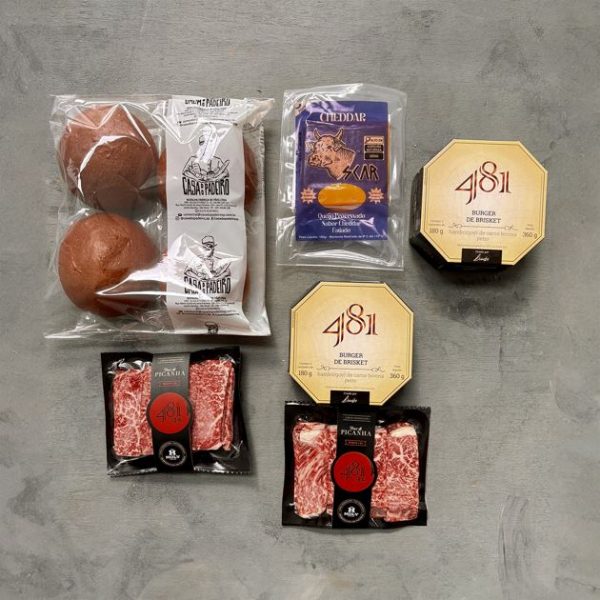 KIT BURGER COM TIRAS WAGYU A5 | BY HOLY BURGER